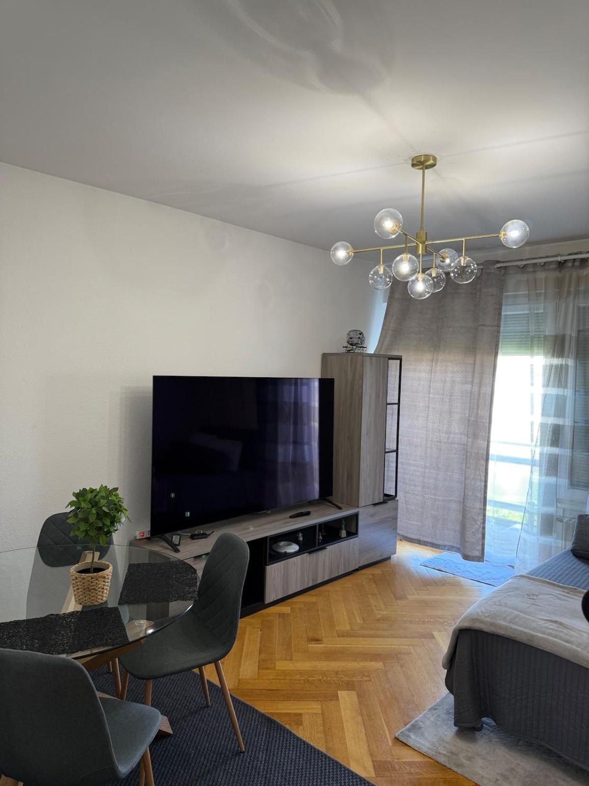 Well-located Comfortable Complet Genève